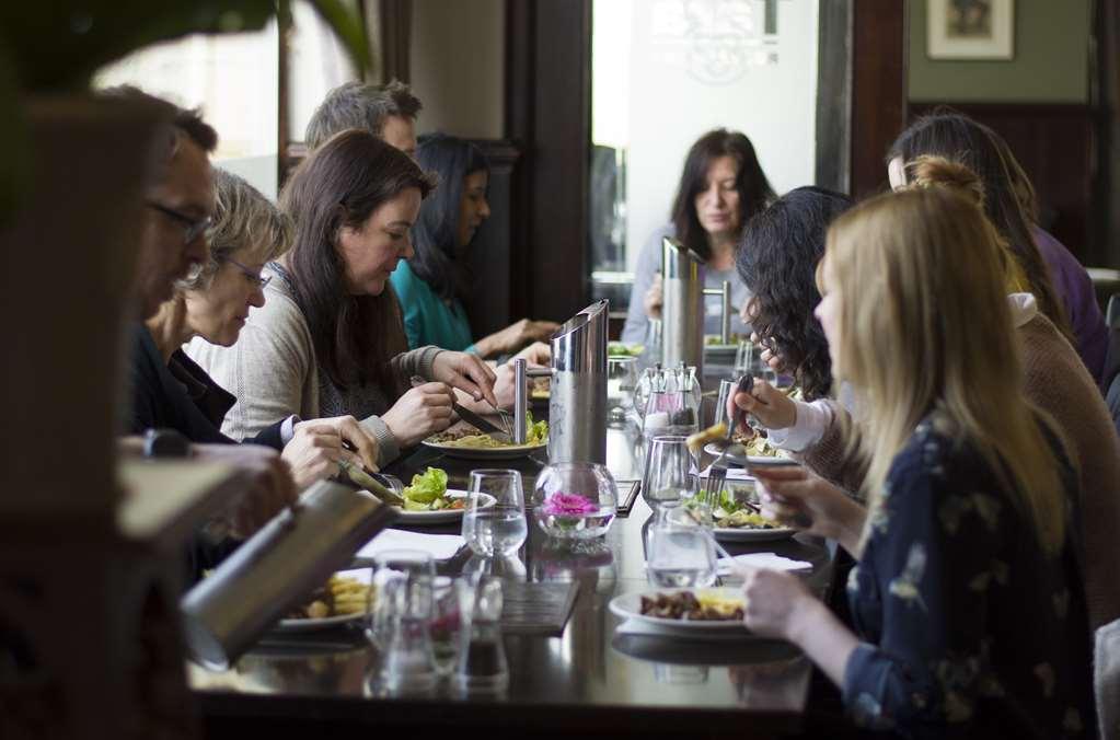 Hatton Court Hotel Gloucester Servis gambar